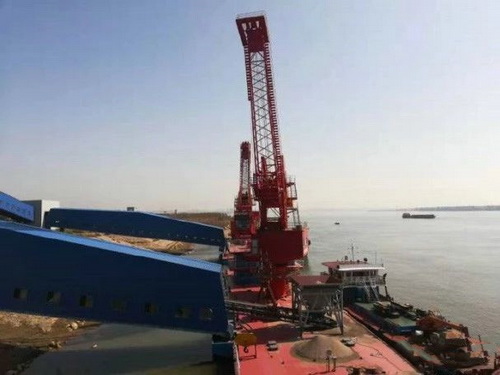 湖北一永久性砂石集并中心建成，總投資約2.5億元，年設(shè)計吞吐量360萬噸